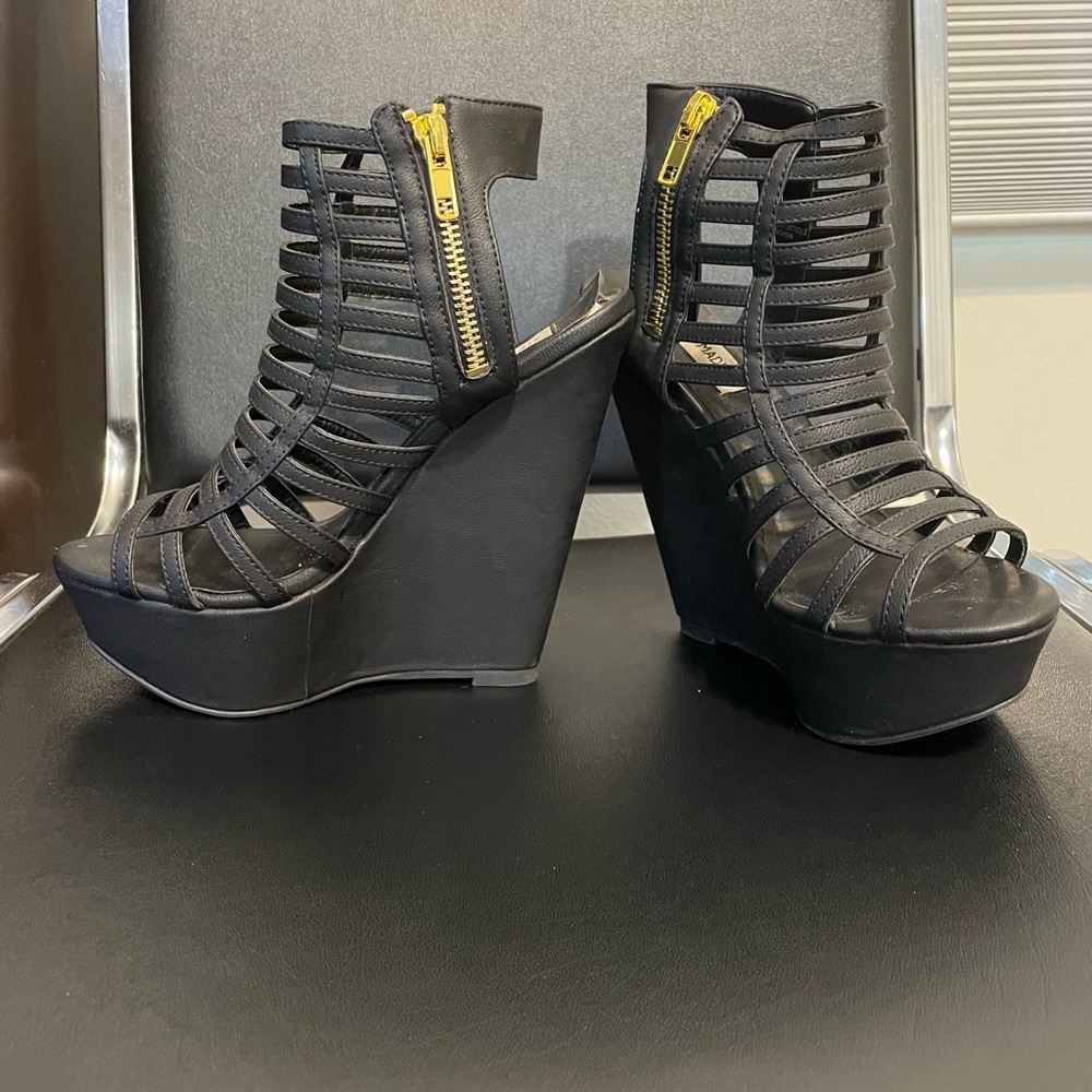 Steve Madden Strappy Xpert Wedge